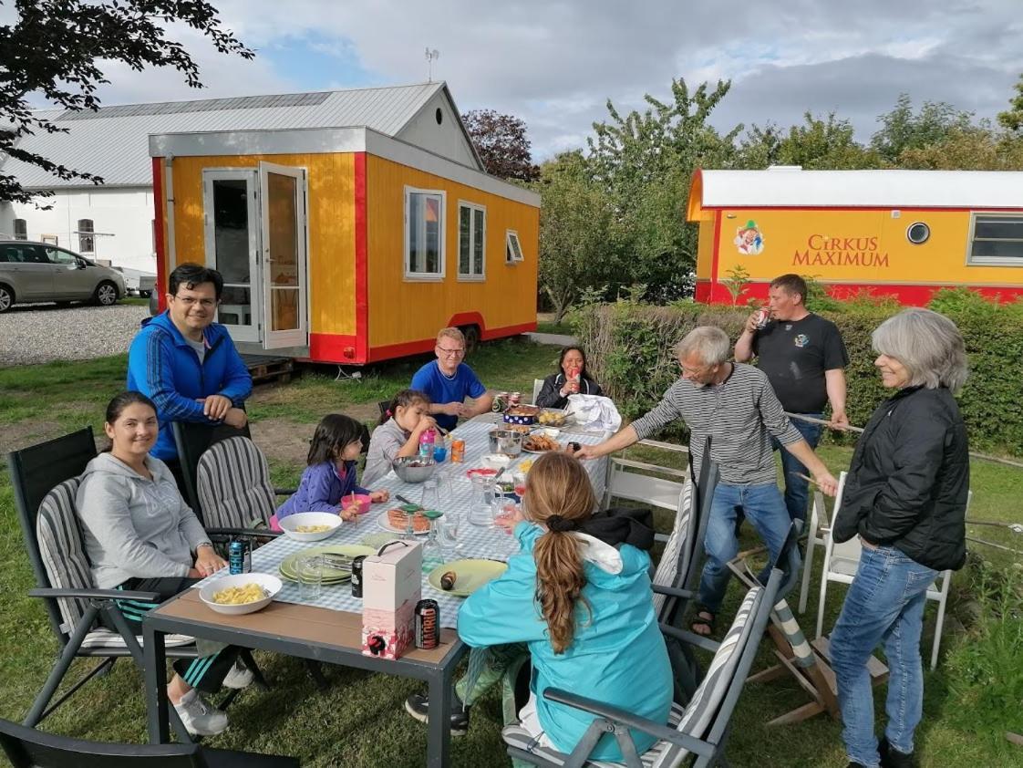 Guesthouse Gjoel Gjøl Eksteriør billede