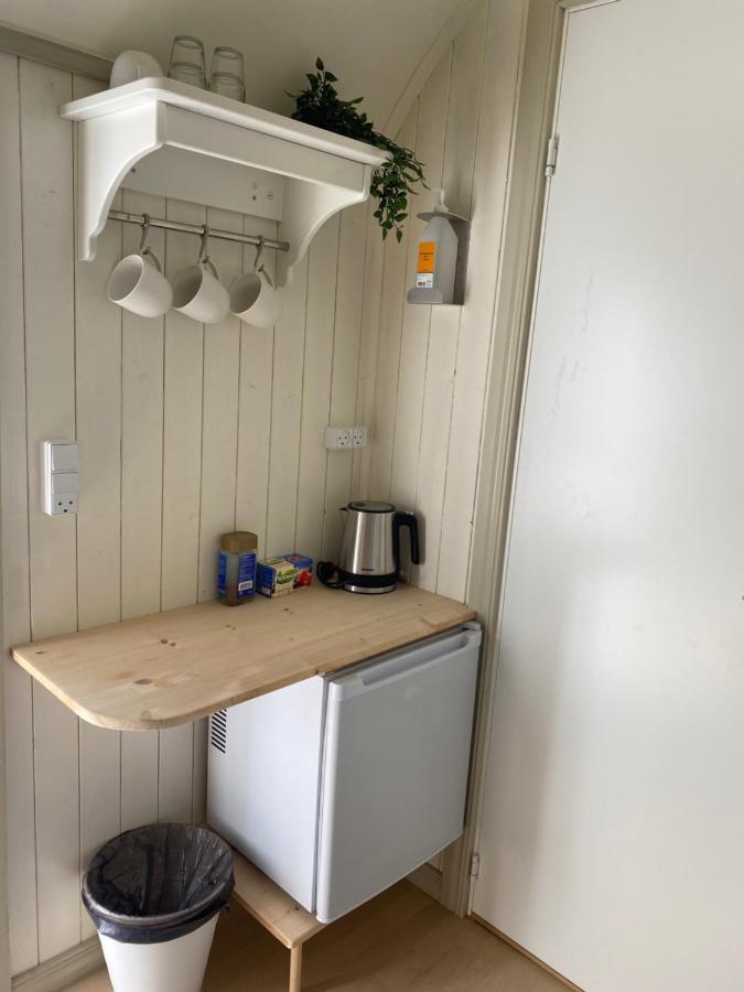 Guesthouse Gjoel Gjøl Eksteriør billede